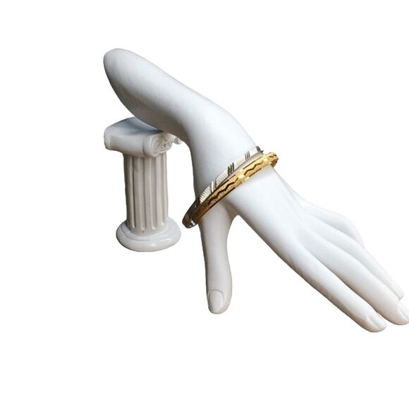 Vtg Monet Bangles Bracelets Classic Gold/Silver Tone Minimalist Laser Cut Jingle - Picture 1 of 5